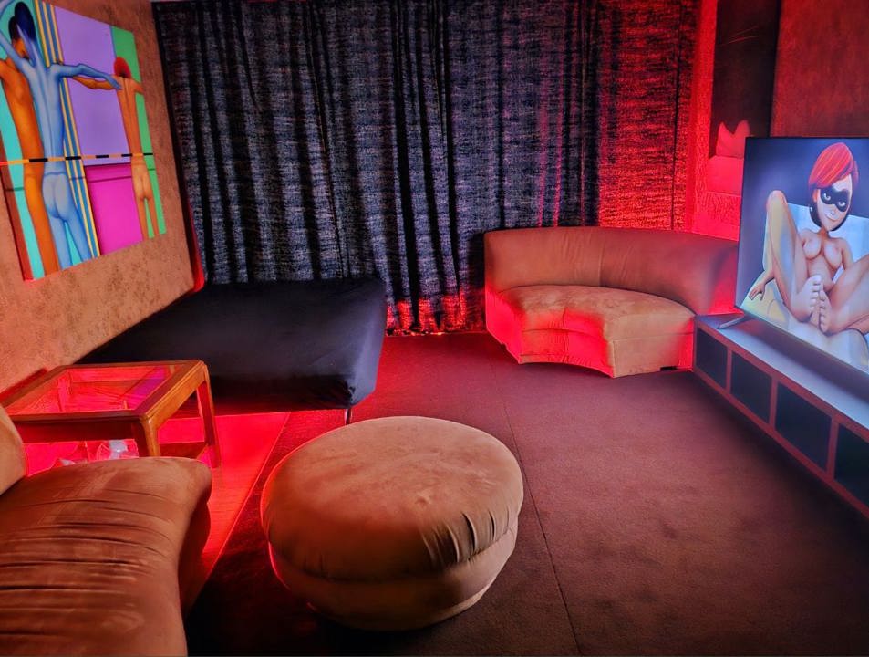 Private lounge and intimate seating area