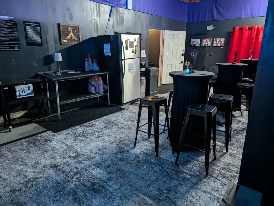 Social lounge and refreshment area