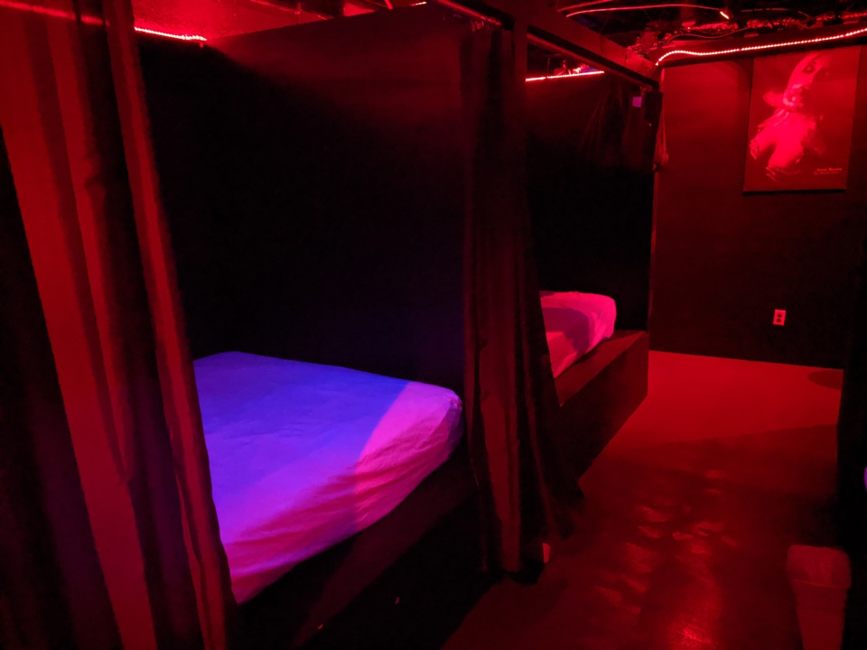 Play rooms with curtained beds