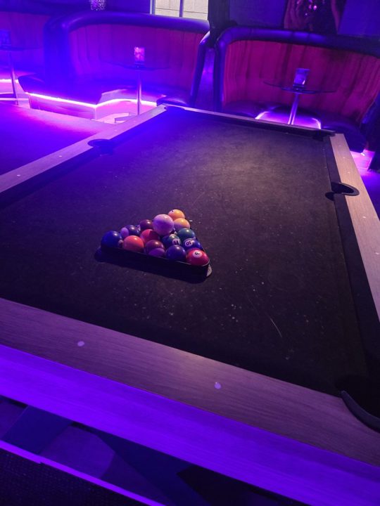 Pool table
